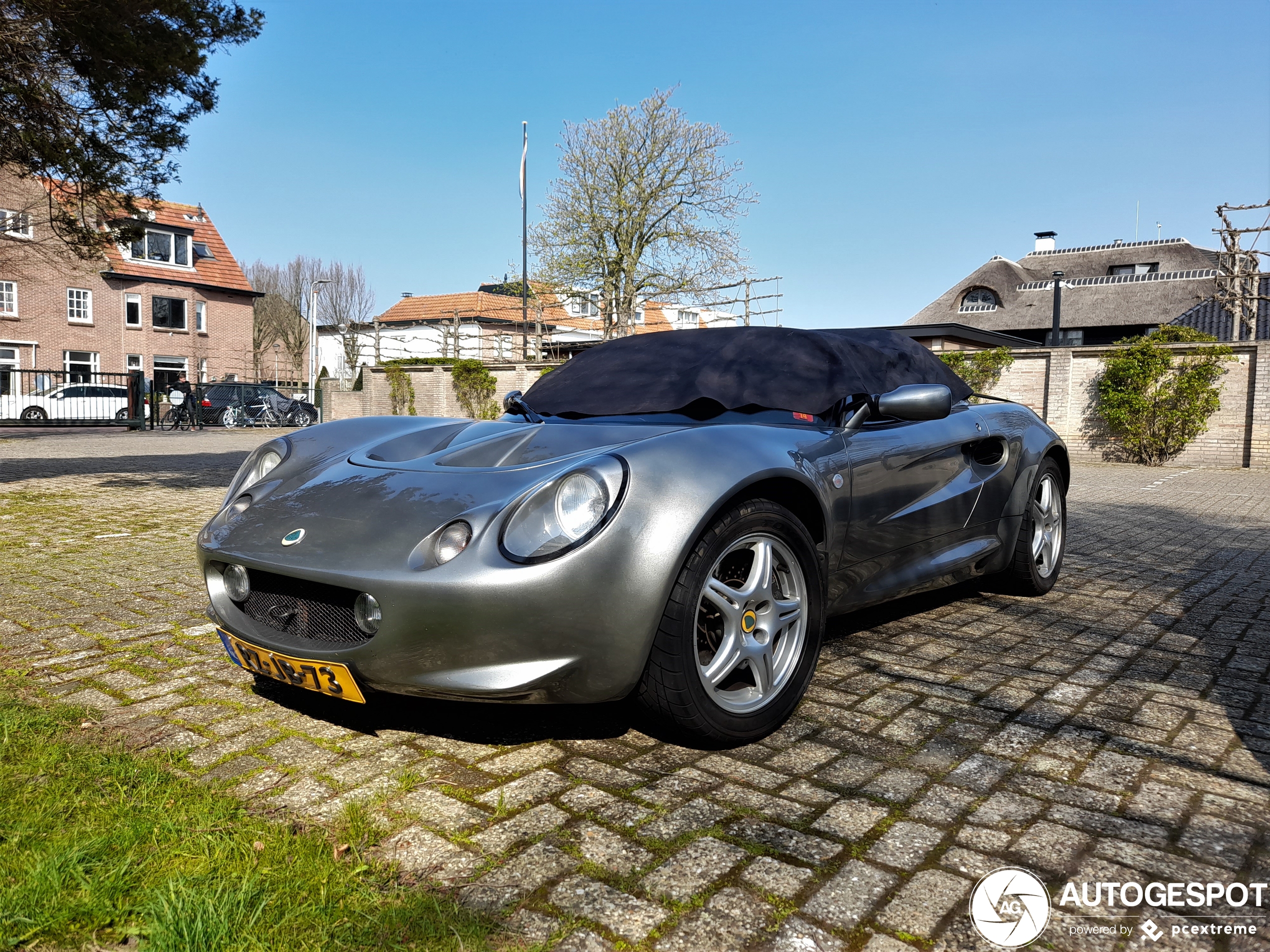 Lotus Elise S1