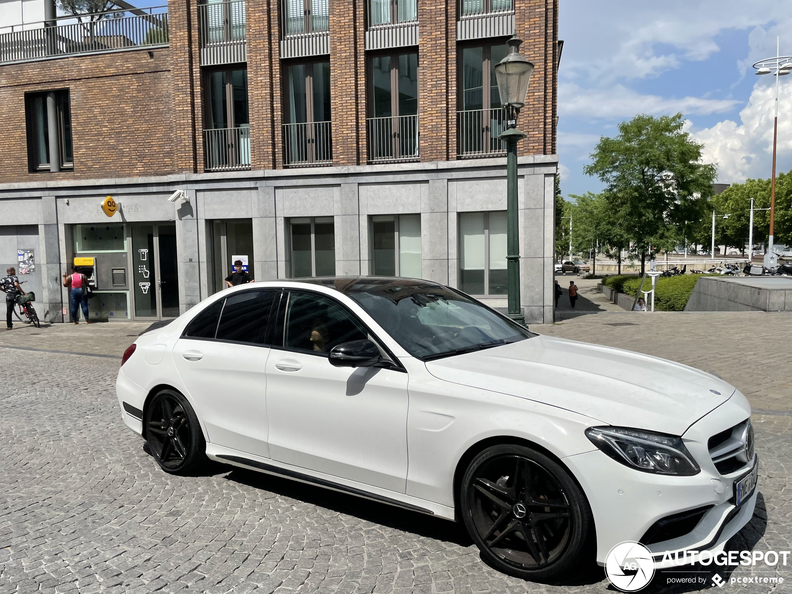 Mercedes-AMG C 63 W205