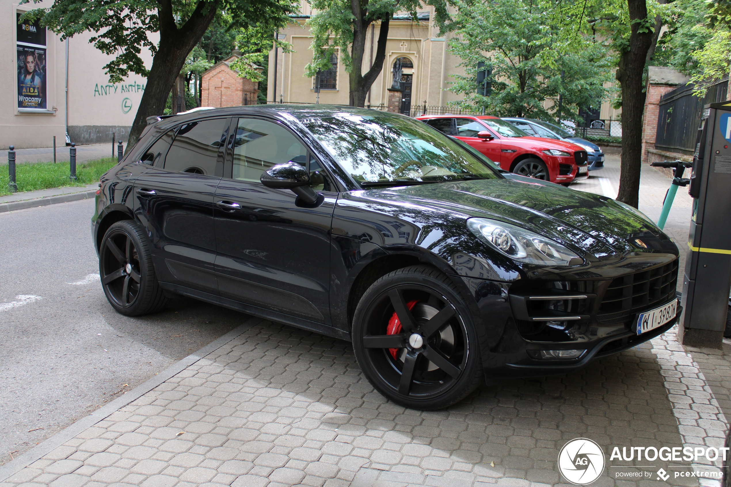 Porsche 95B Macan Turbo