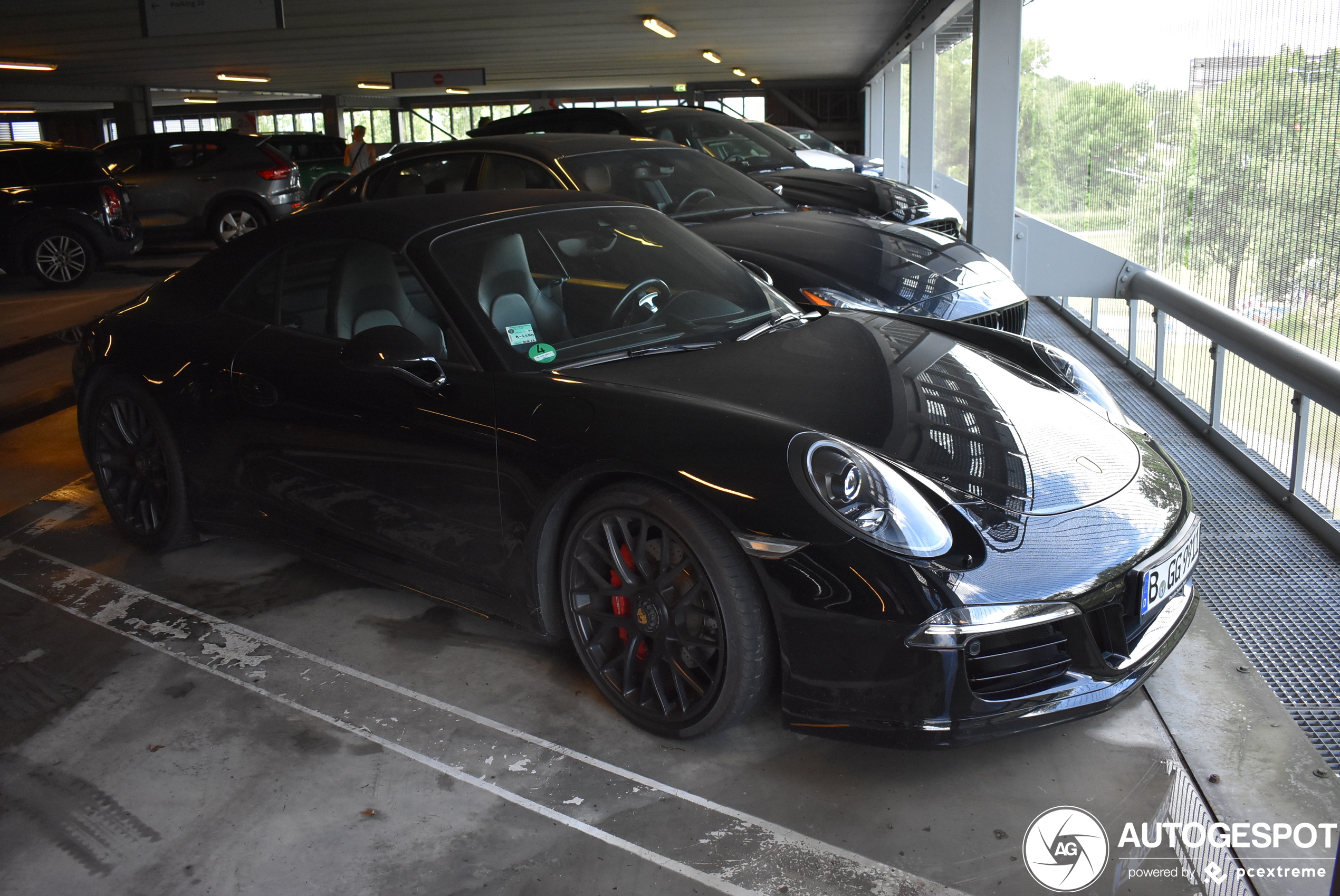 Porsche 991 Carrera 4 GTS Cabriolet MkI