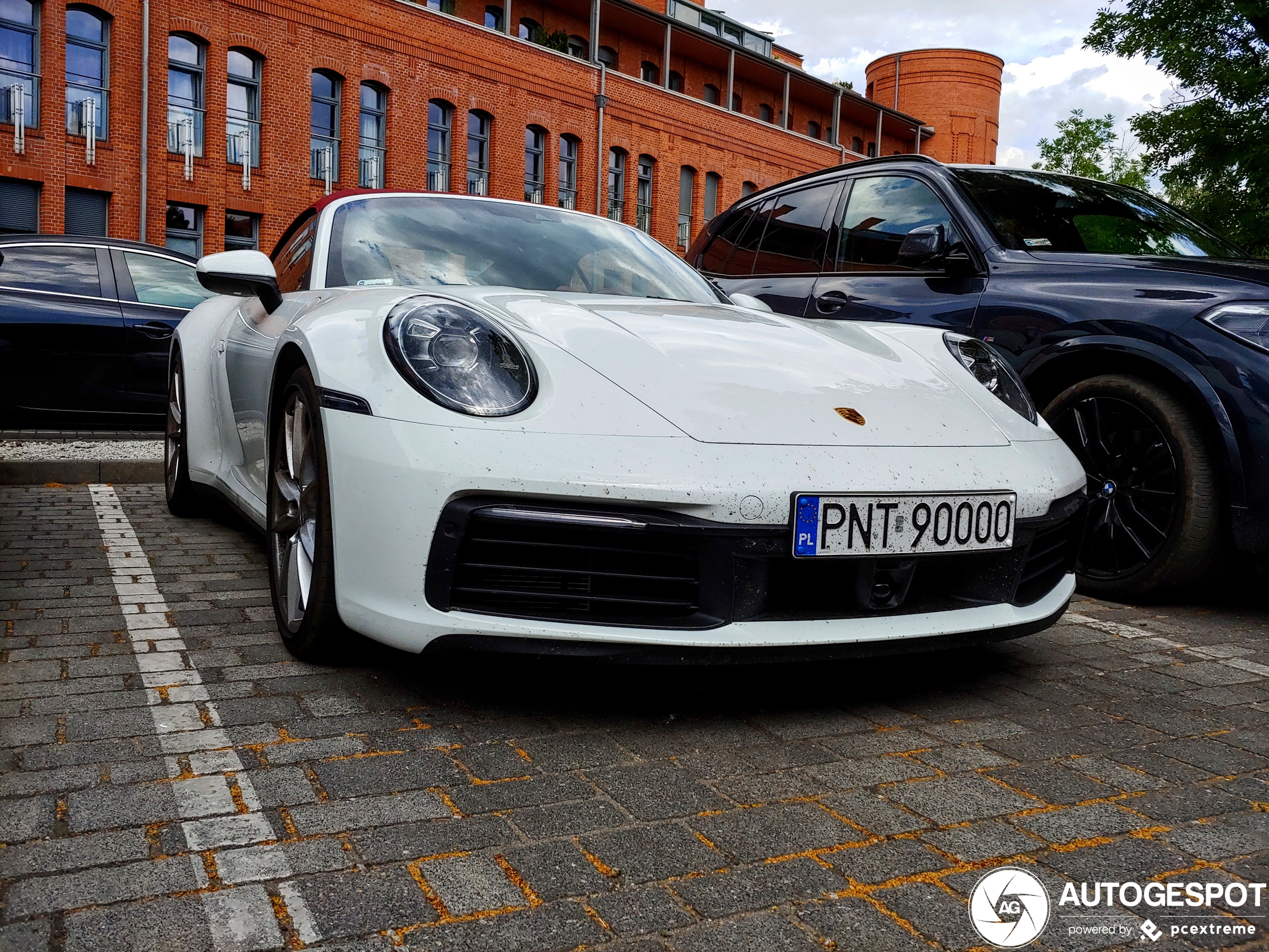 Porsche 992 Carrera 4S Cabriolet