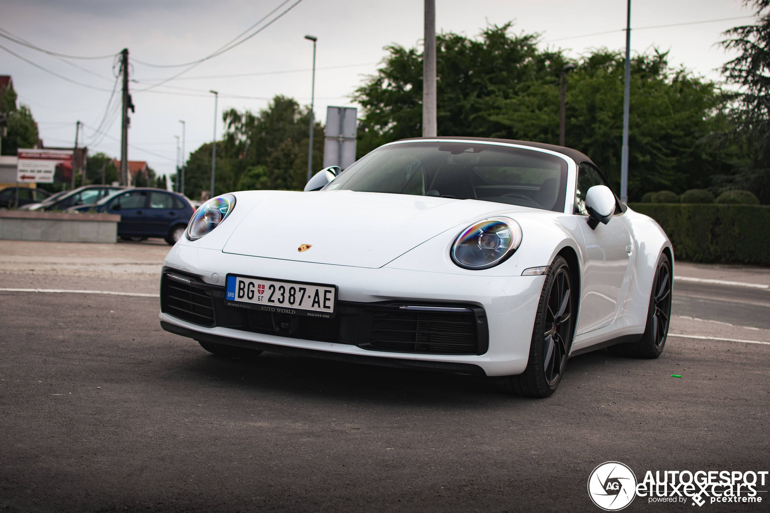 Porsche 992 Carrera 4S Cabriolet