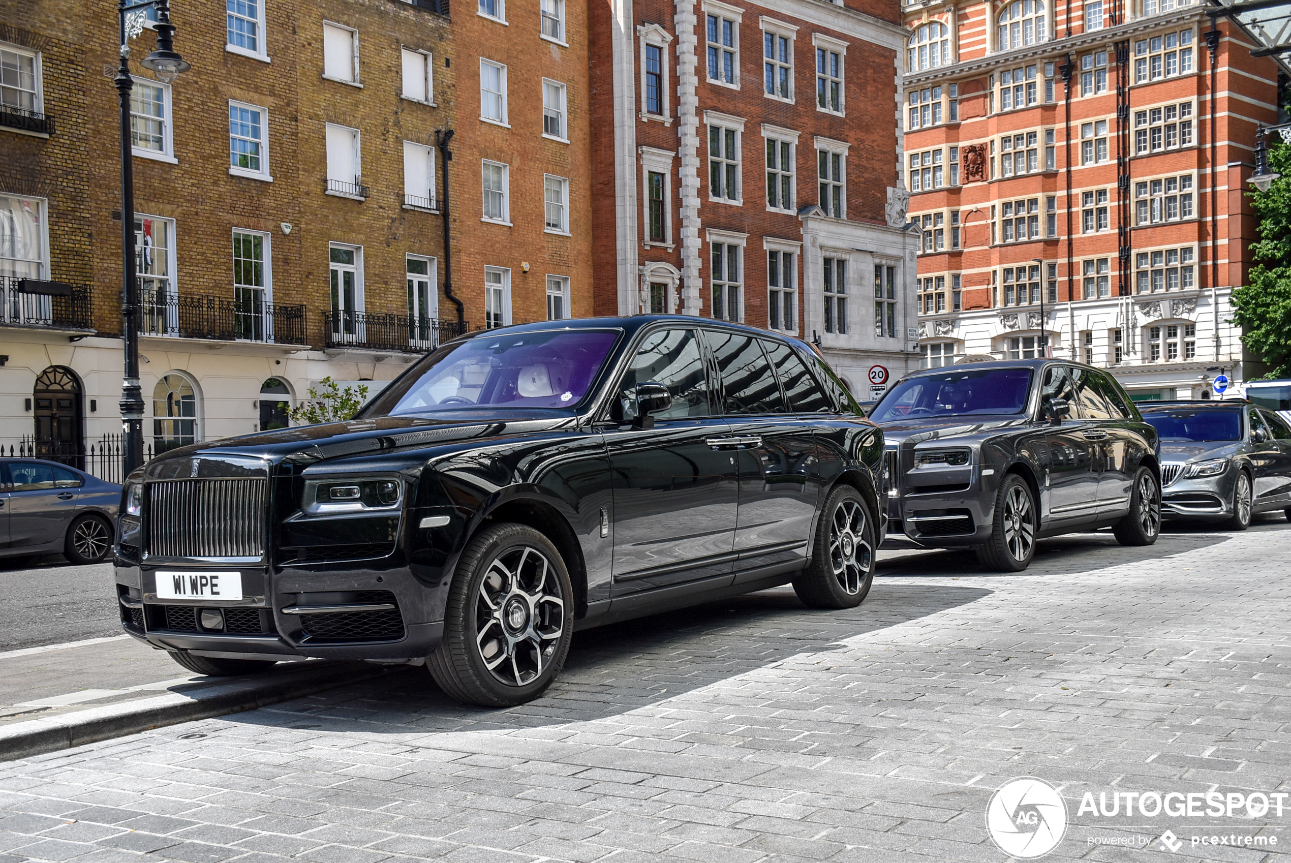 Rolls-Royce Cullinan Black Badge