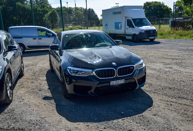 BMW M5 F90