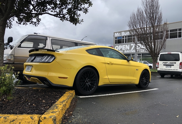 Ford Mustang GT 2015