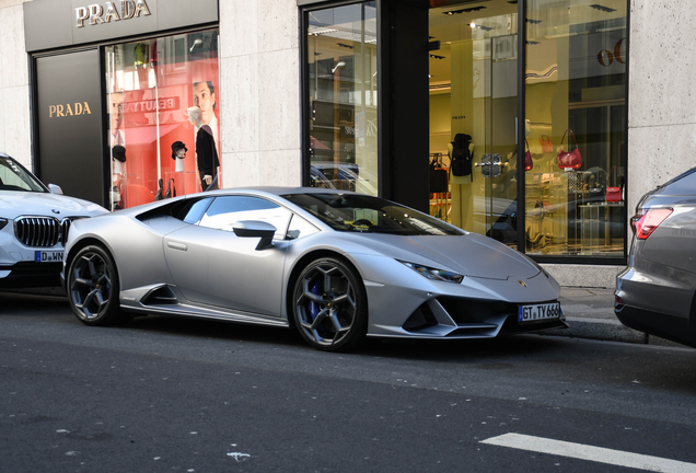 Lamborghini Huracán LP640-4 EVO