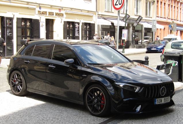 Mercedes-AMG A 45 S W177