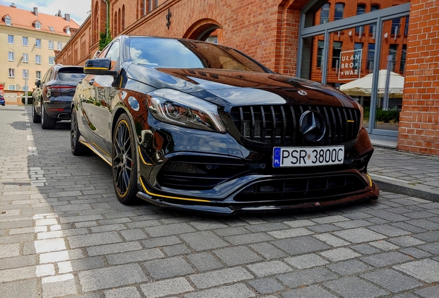 Mercedes-AMG A 45 W176 Yellow Night Edition