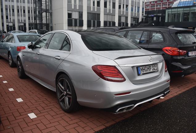 Mercedes-AMG E 63 S W213