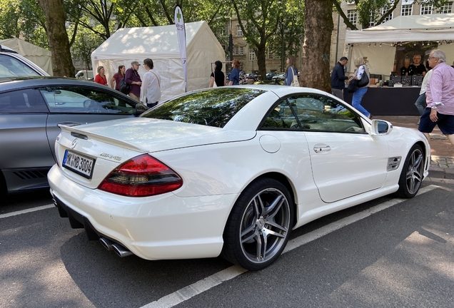 Mercedes-Benz SL 63 AMG