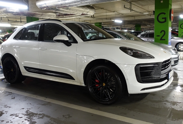 Porsche 95B Macan GTS MkIII