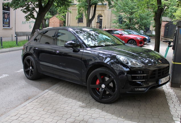 Porsche 95B Macan Turbo