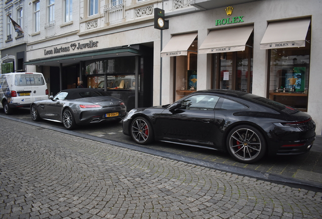 Porsche 992 Carrera 4S