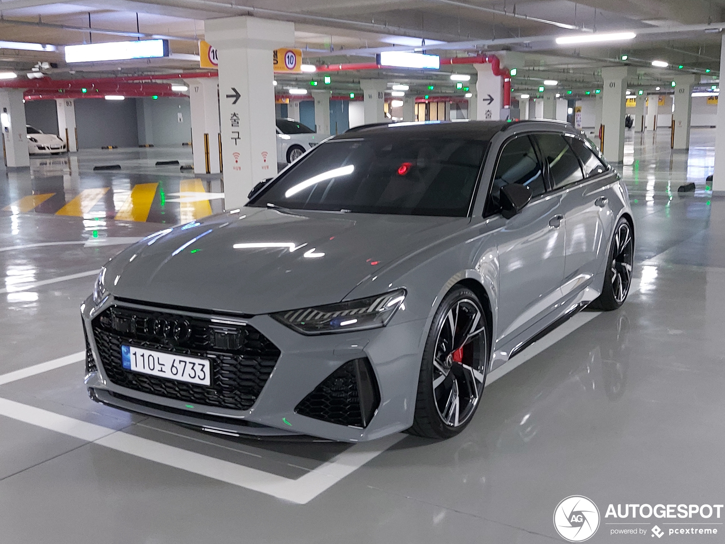 Audi RS6 Avant C8