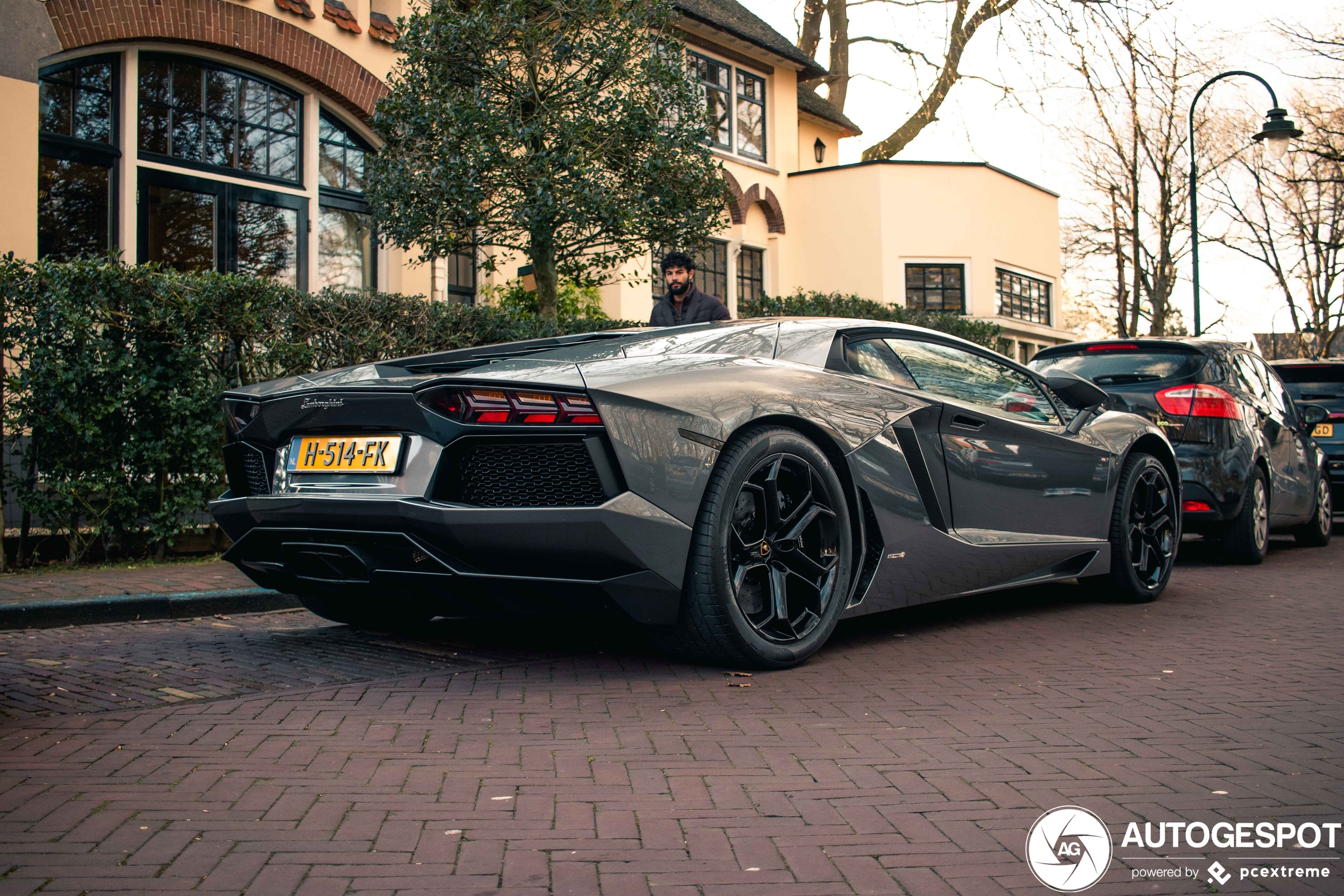 Lamborghini Aventador LP700-4