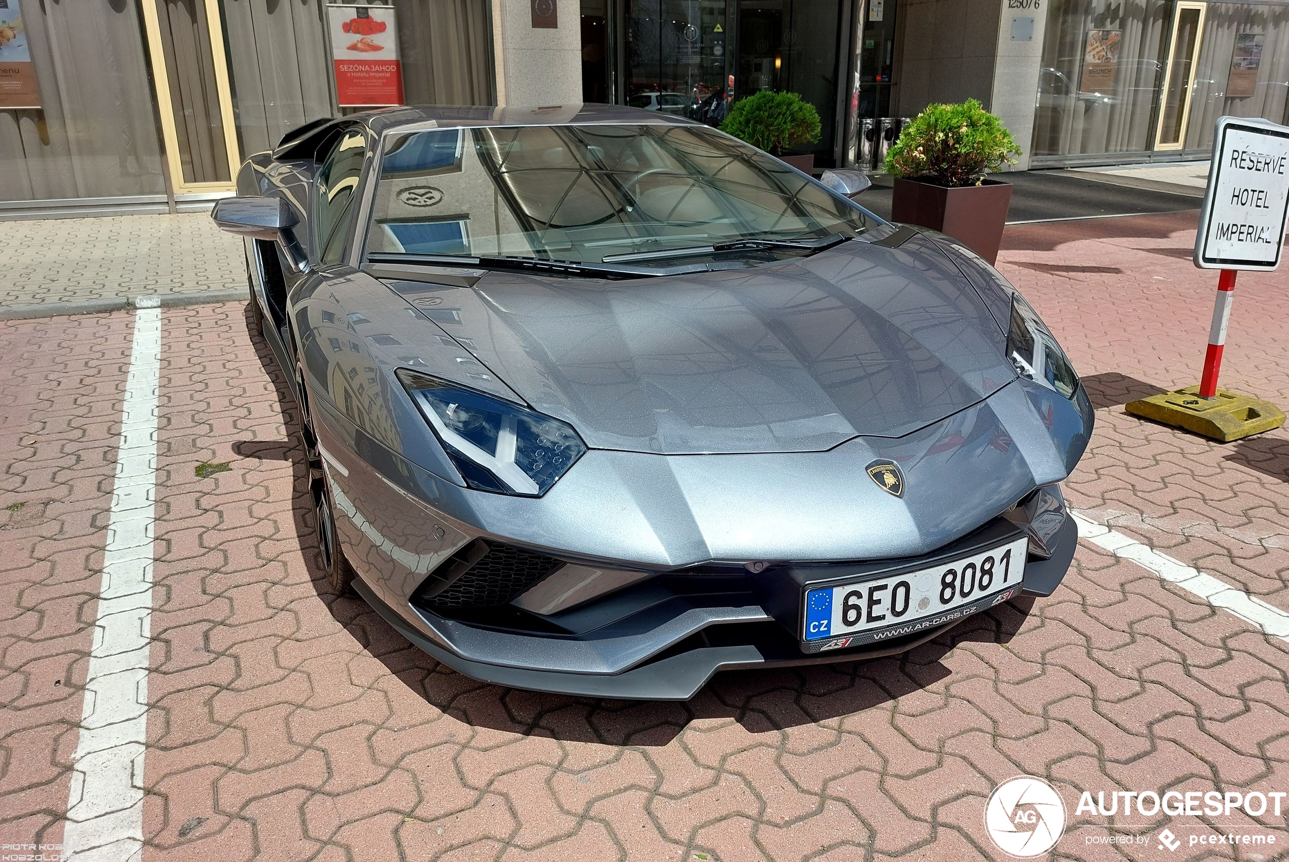 Lamborghini Aventador S LP740-4