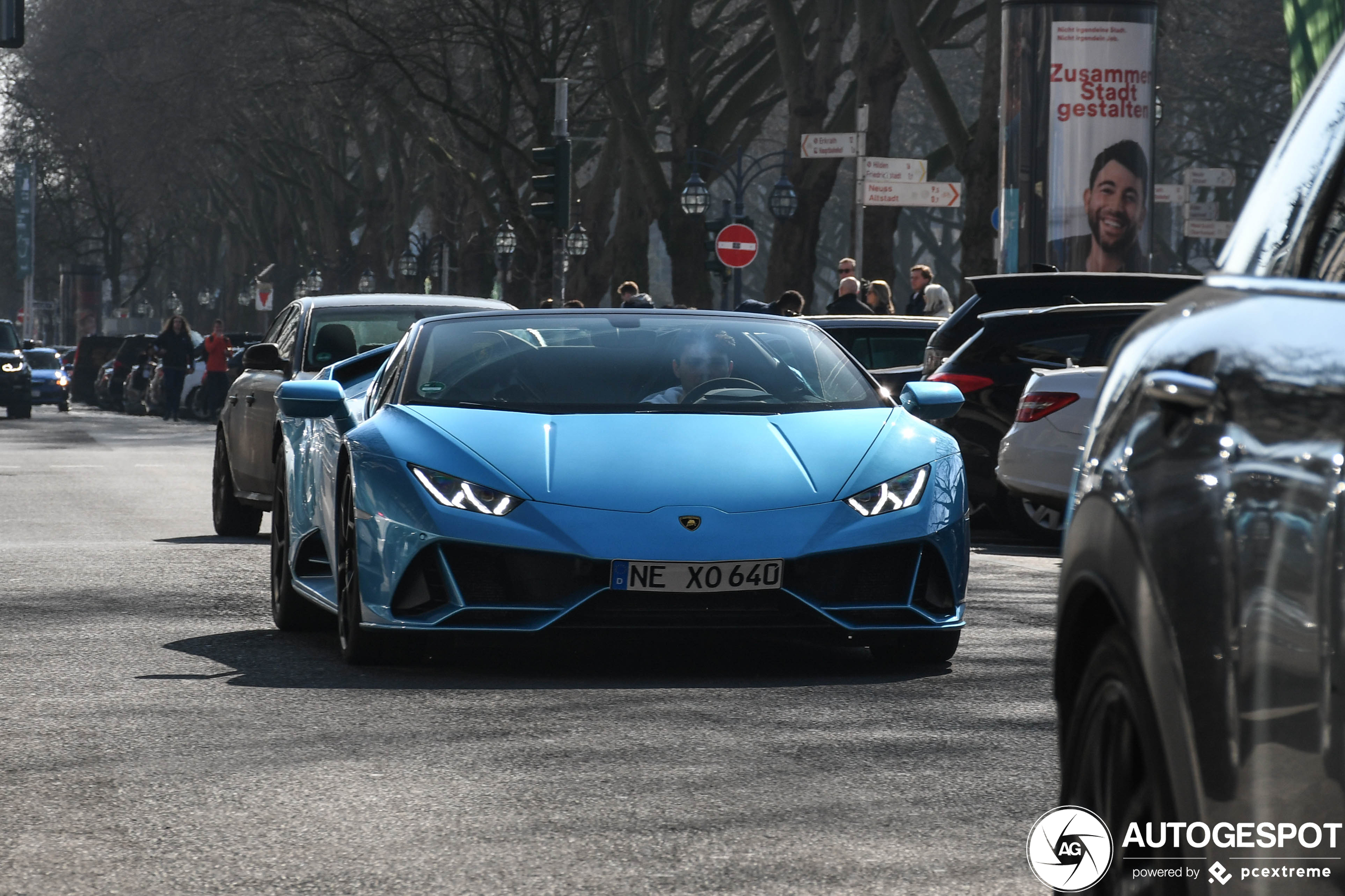 Lamborghini Huracán LP640-4 EVO Spyder