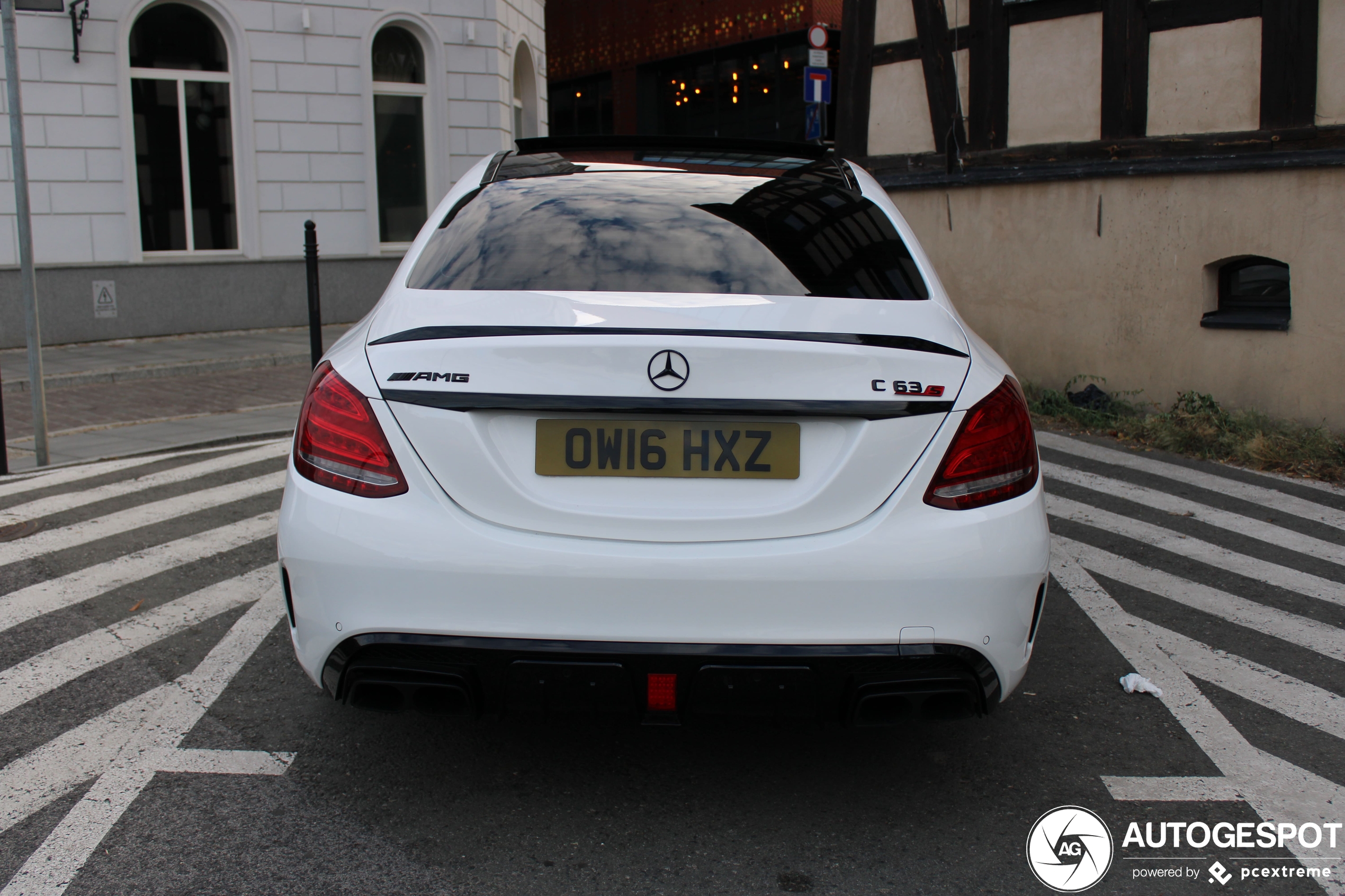 Mercedes-AMG C 63 S W205