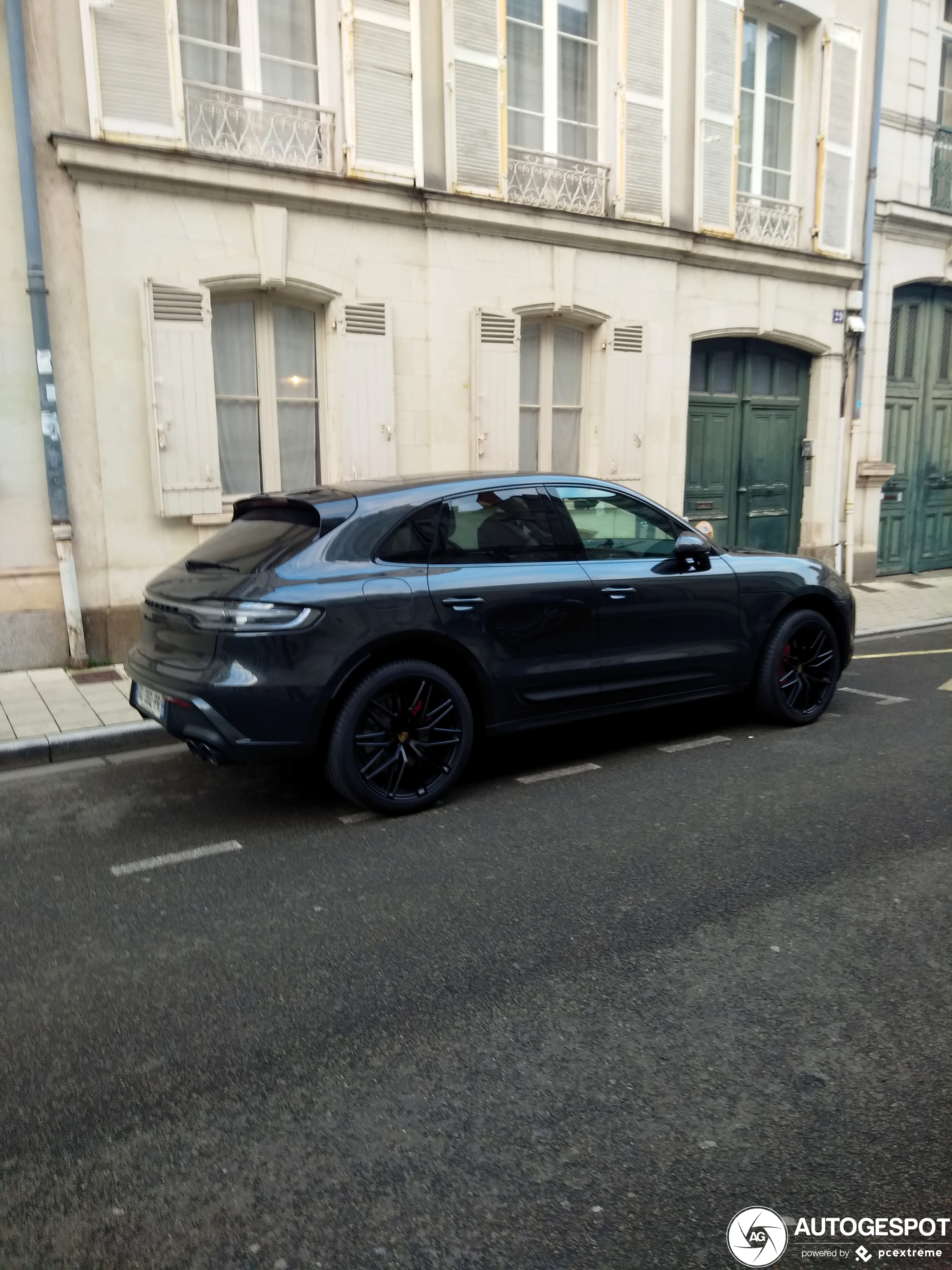 Porsche 95B Macan GTS MkIII