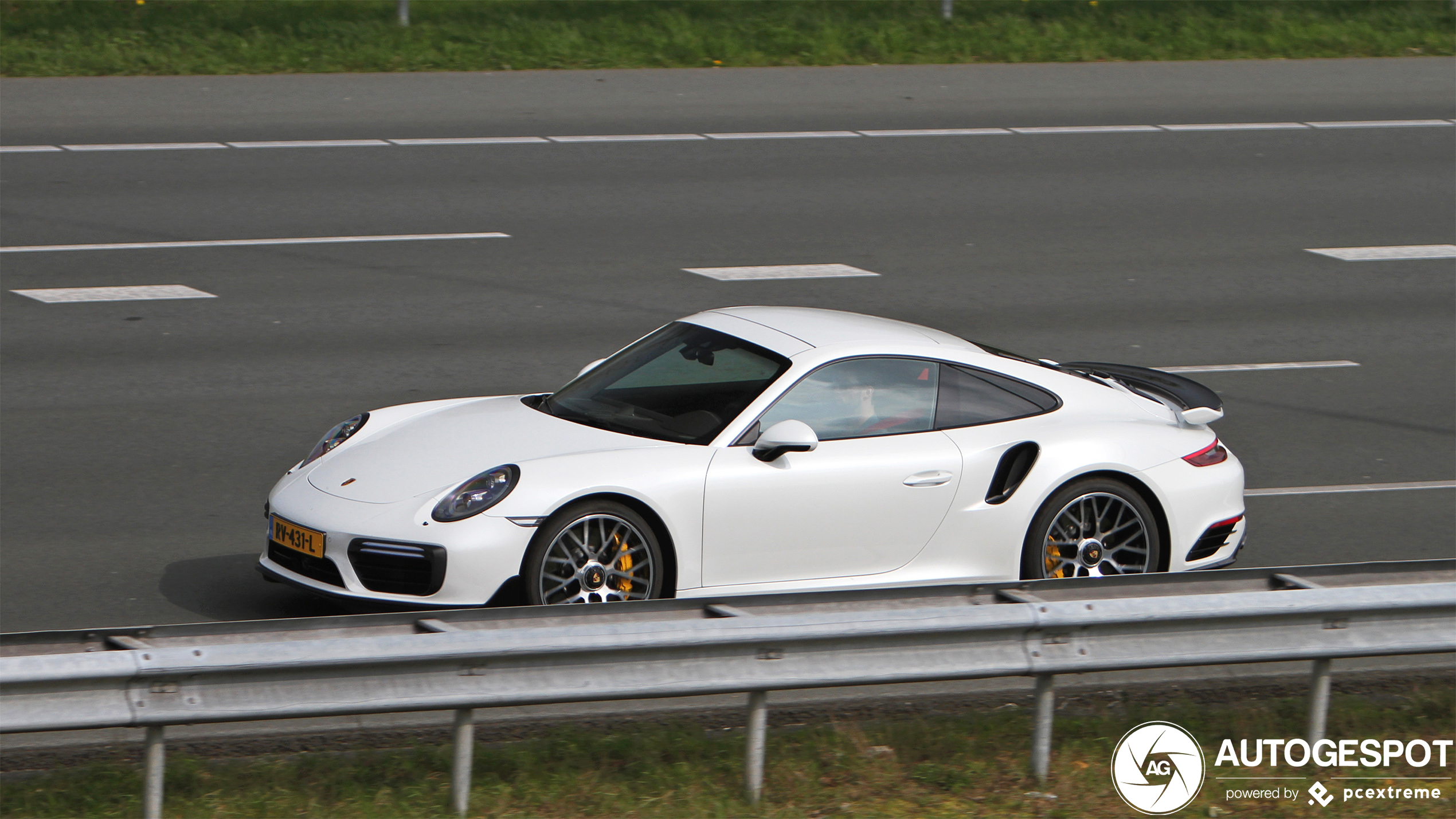 Porsche 991 Turbo S MkII