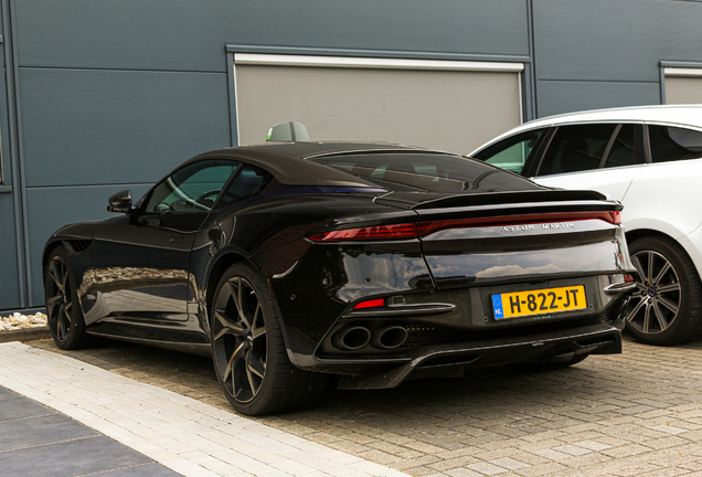 Aston Martin DBS Superleggera