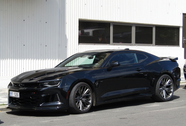 Chevrolet Camaro ZL1 2019