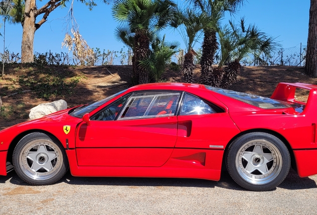 Ferrari F40