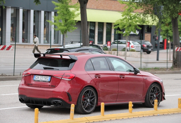 Mercedes-AMG A 45 S W177