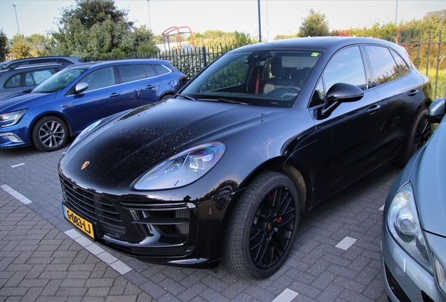 Porsche 95B Macan Turbo MkII