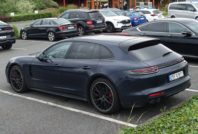 Porsche 971 Panamera GTS Sport Turismo