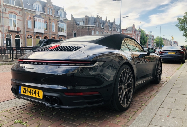 Porsche 992 Carrera 4S Cabriolet