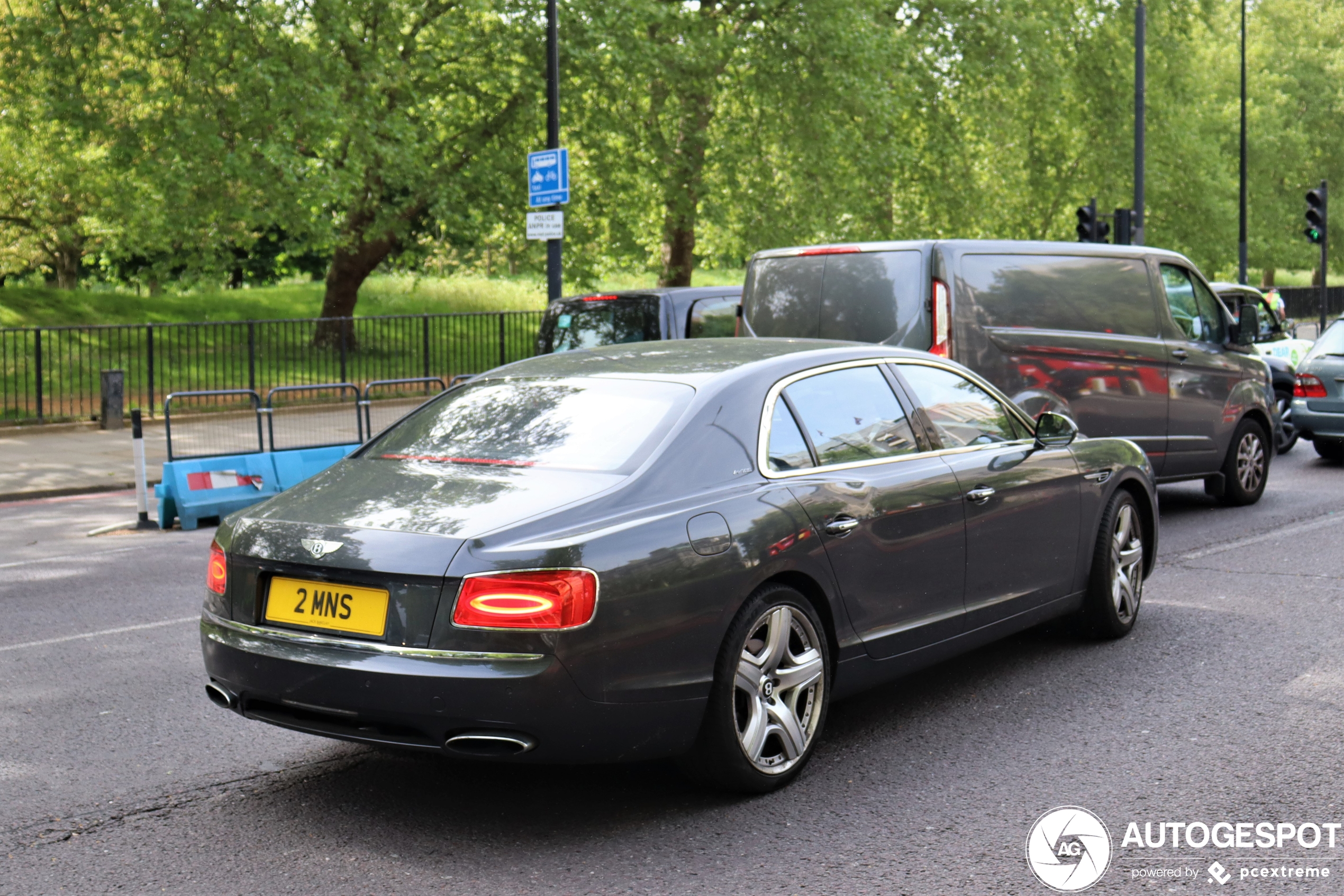 Bentley Flying Spur W12