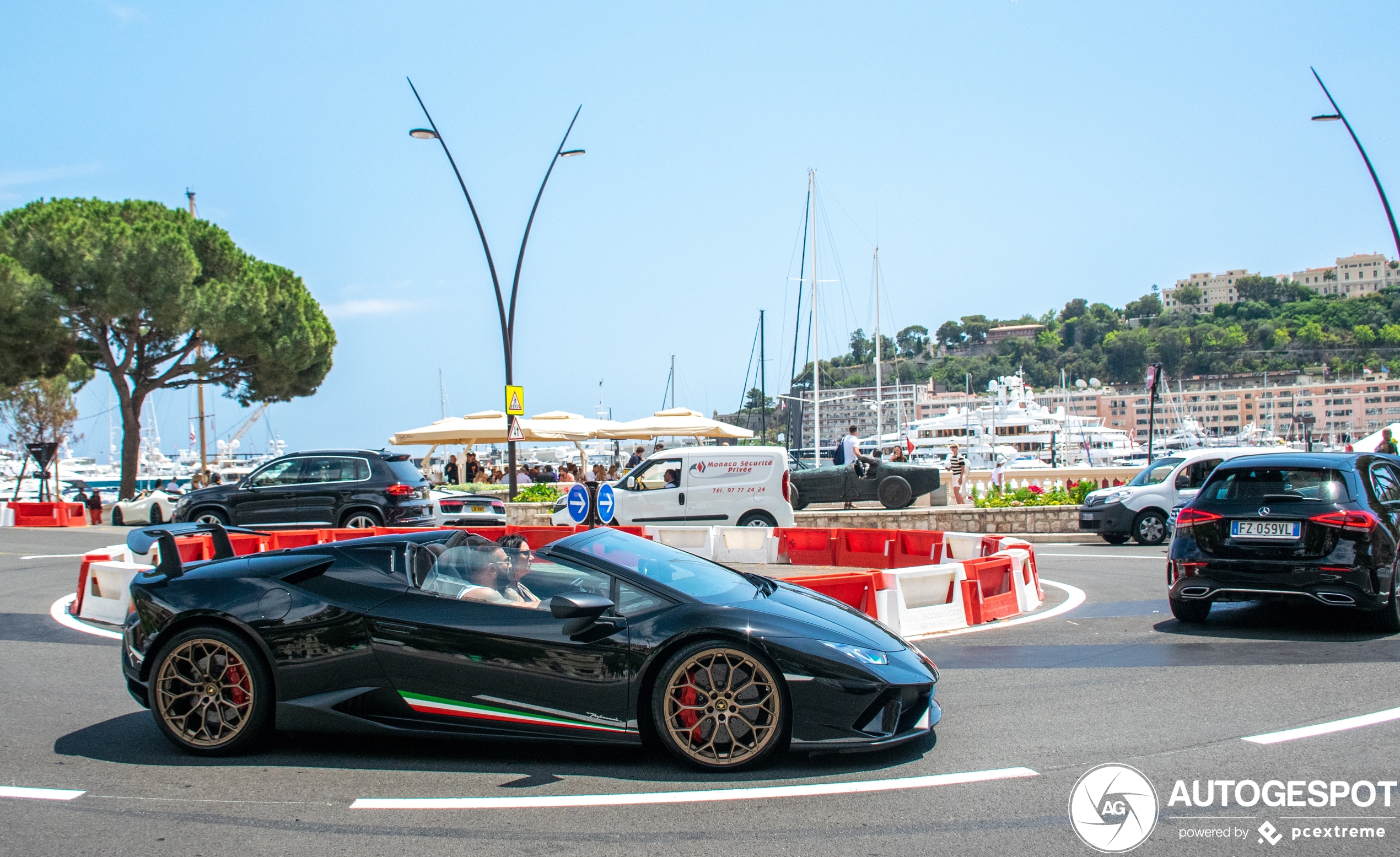 Lamborghini Huracán LP640-4 Performante Spyder