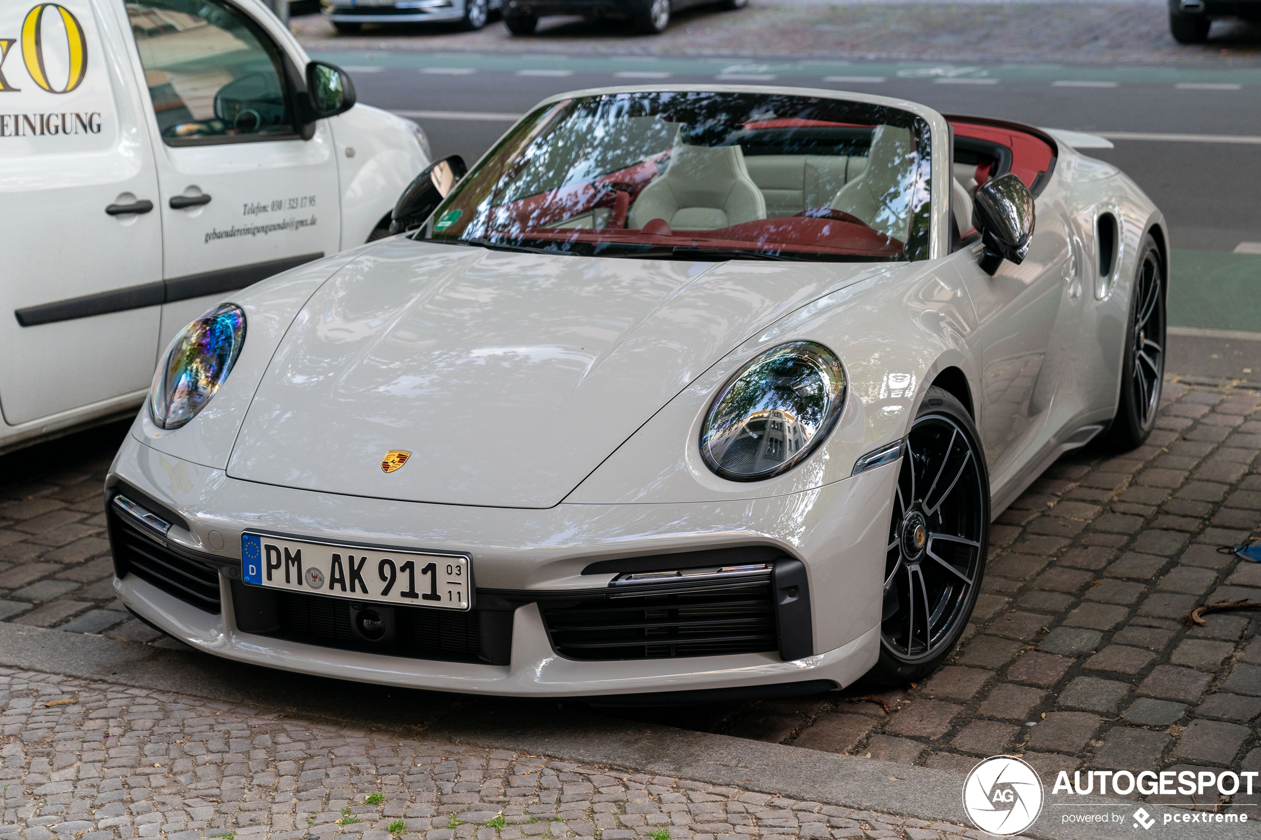 Porsche 992 Turbo S Cabriolet