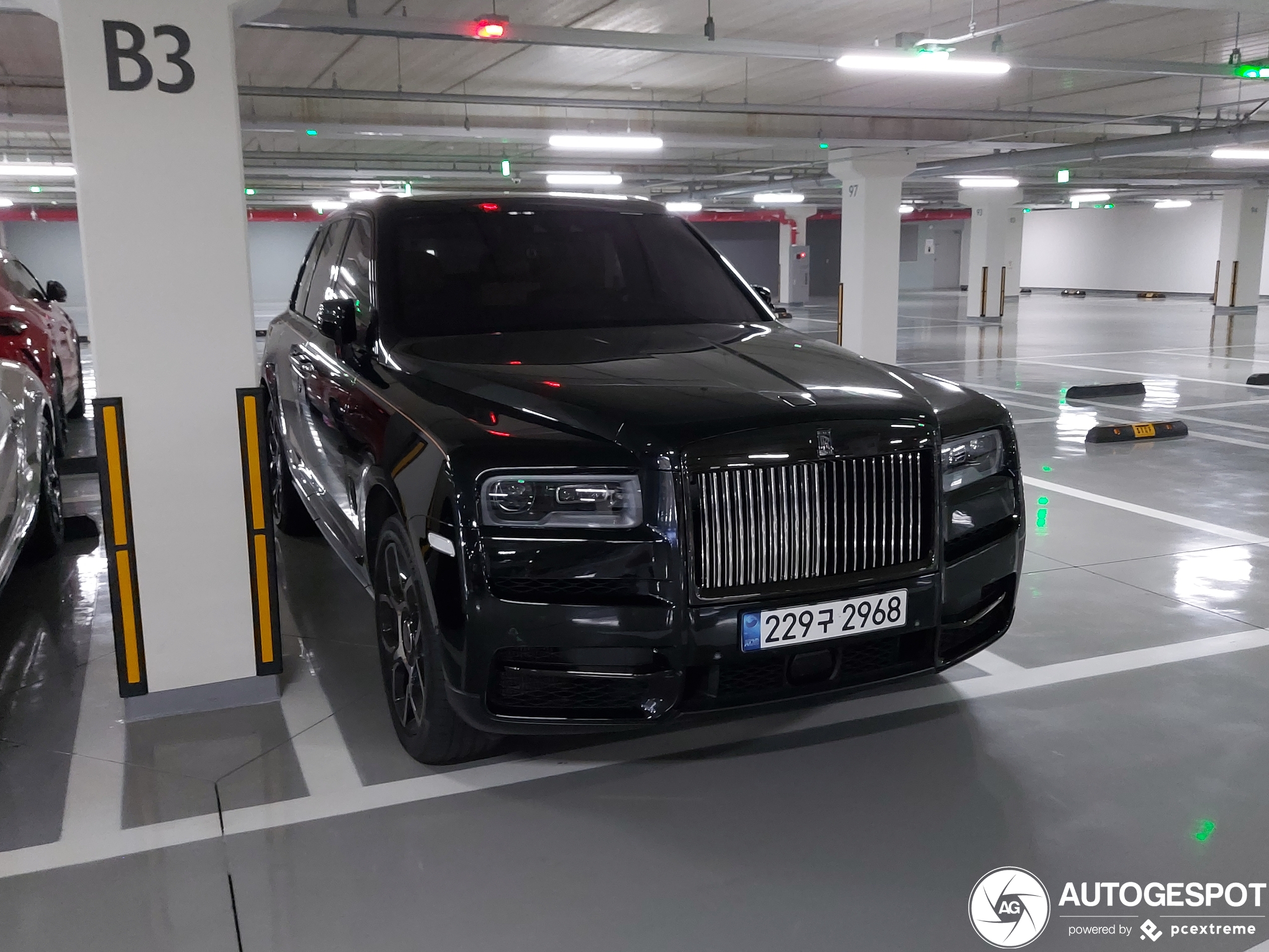 Rolls-Royce Cullinan Black Badge