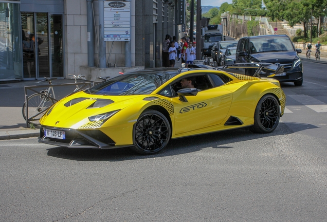Lamborghini Huracán LP640-2 STO