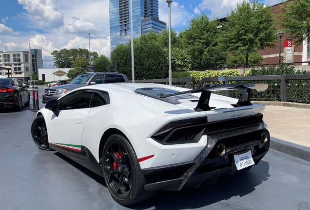 Lamborghini Huracán LP640-4 Performante