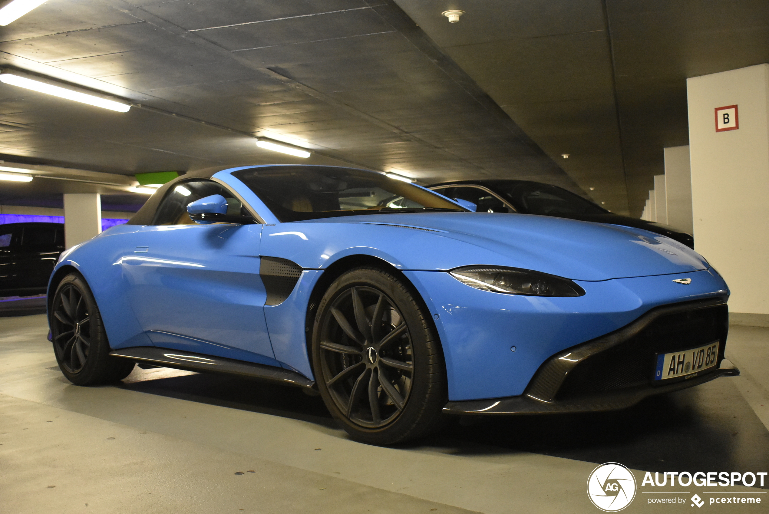 Aston Martin V8 Vantage Roadster 2020