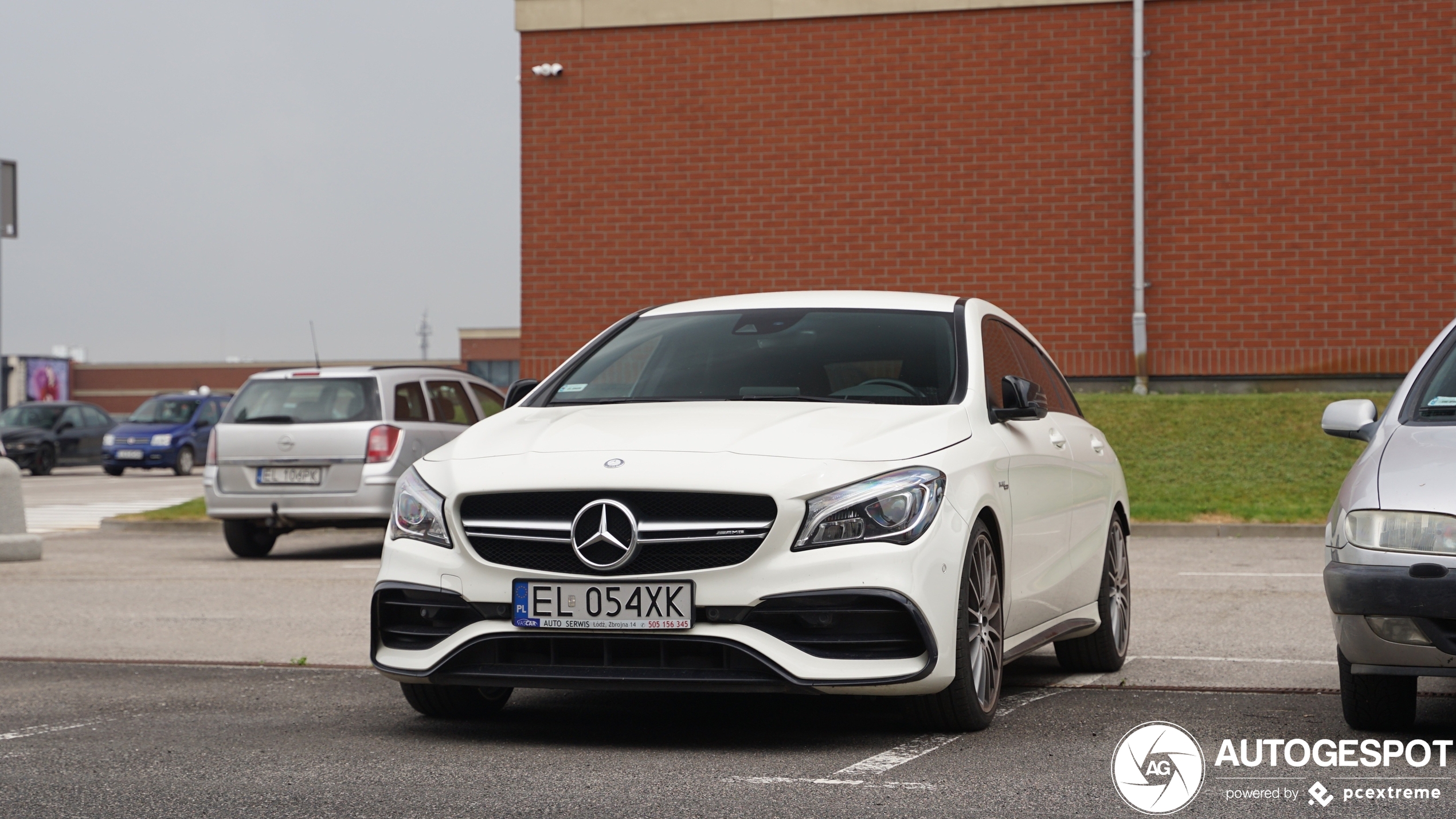 Mercedes-AMG CLA 45 Shooting Brake X117 2017