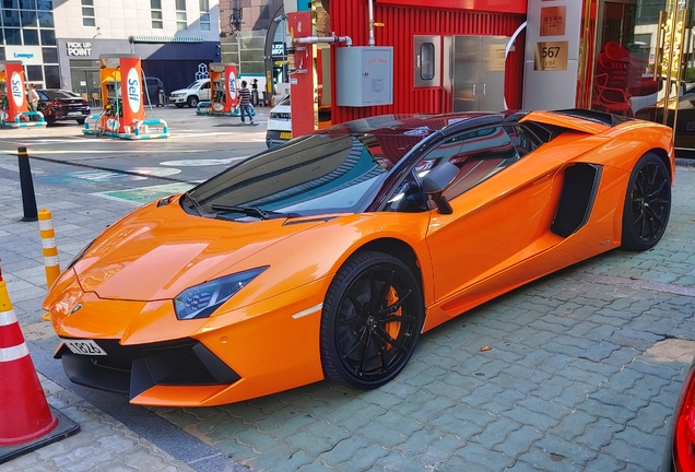 Lamborghini Aventador LP700-4 Roadster