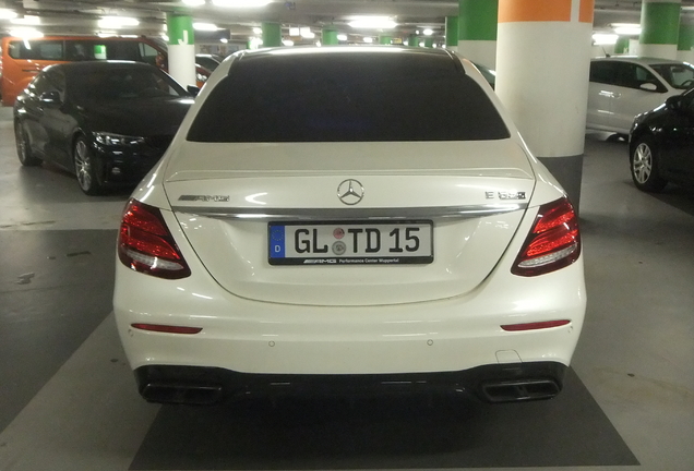 Mercedes-AMG E 63 S W213