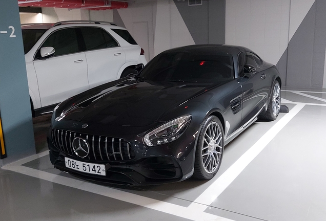 Mercedes-AMG GT C190 2017