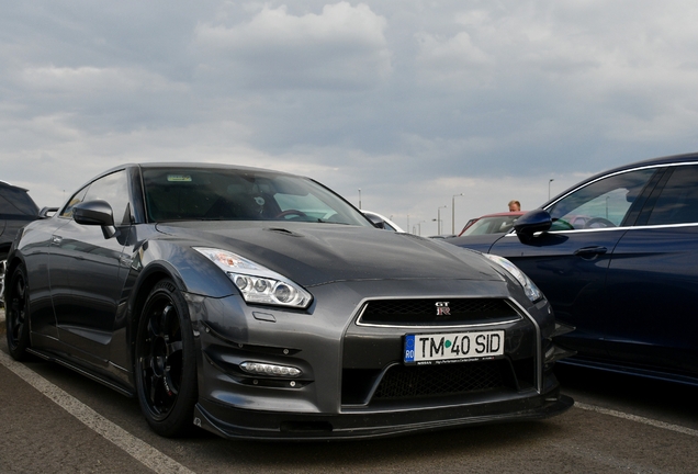 Nissan GT-R 2014