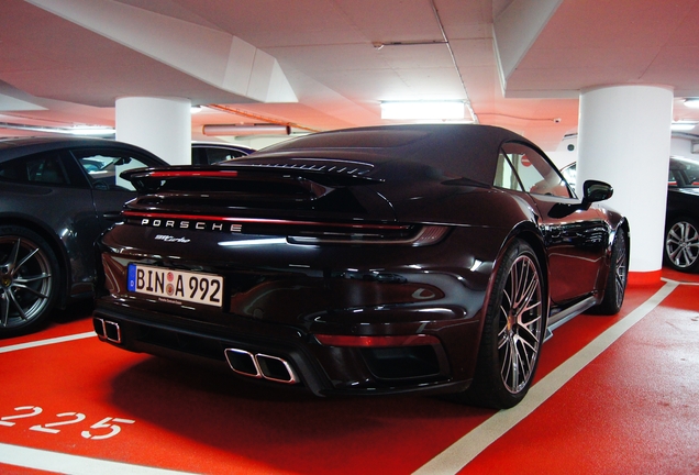 Porsche 992 Turbo Cabriolet