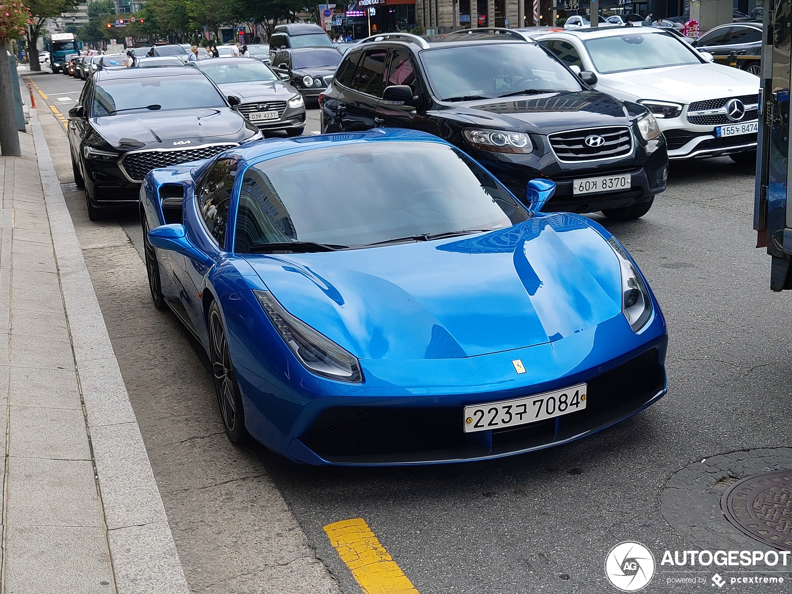 Ferrari 488 Spider