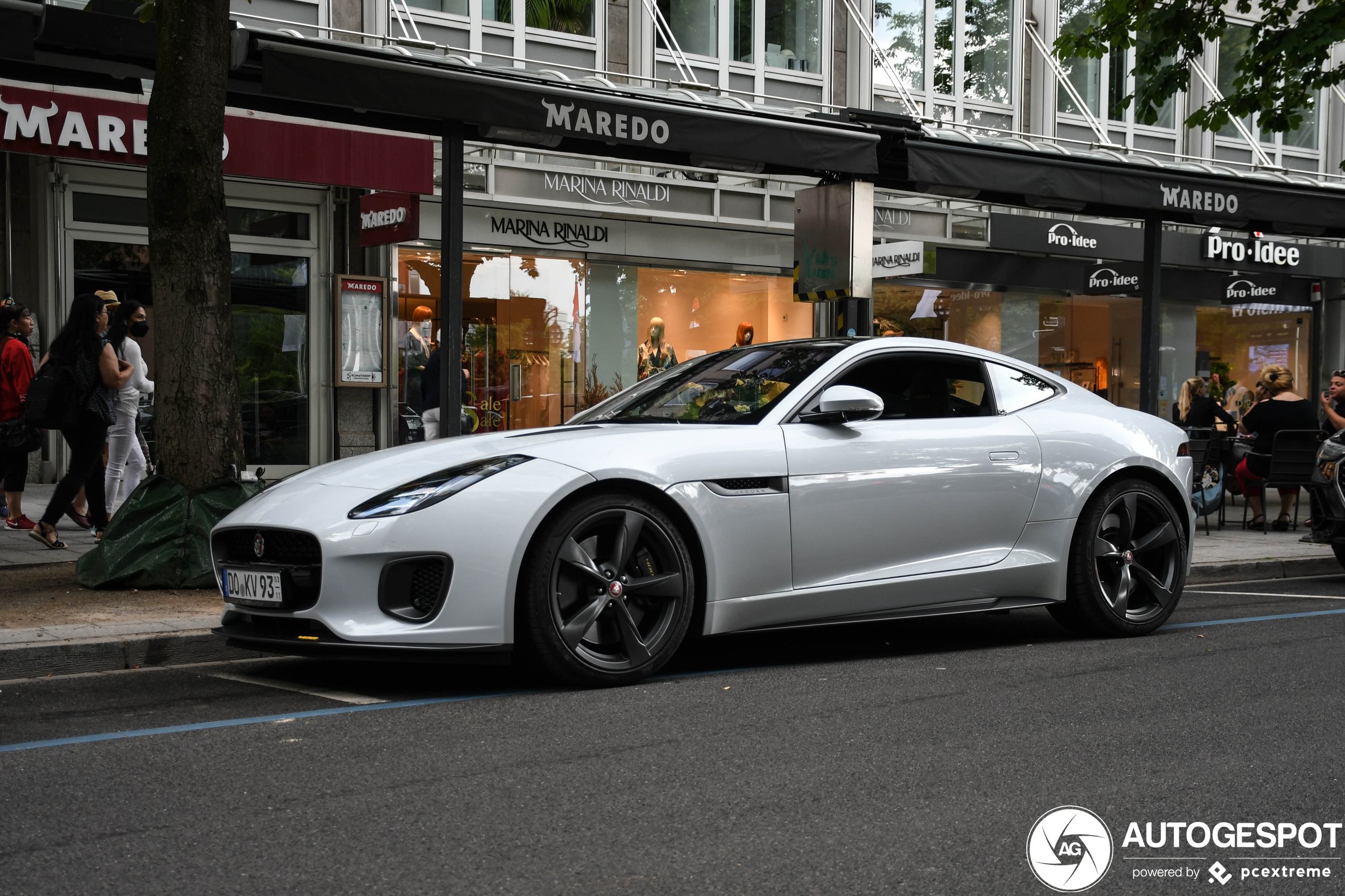 Jaguar F-TYPE 400 Sport Coupé