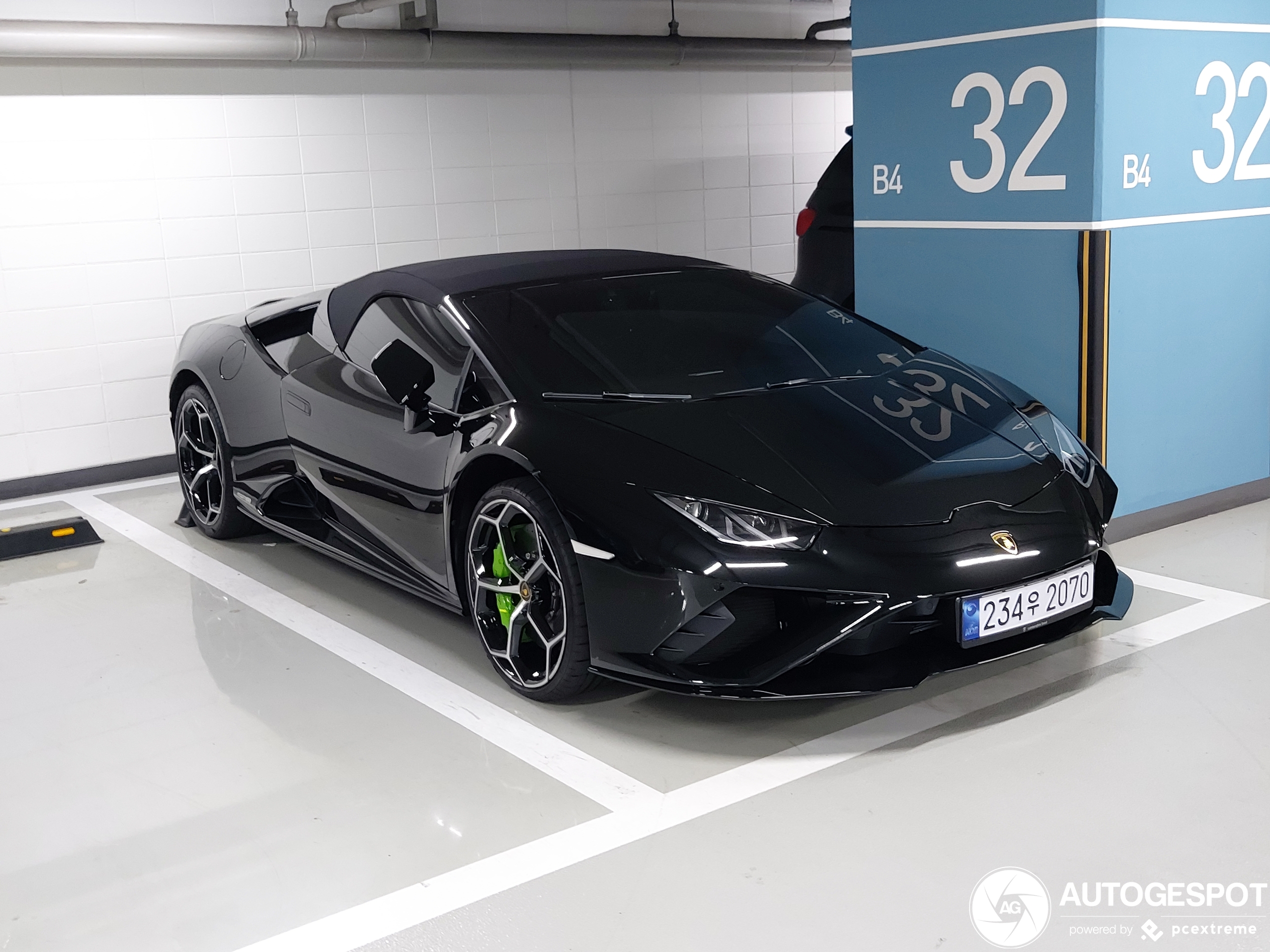 Lamborghini Huracán LP610-2 EVO RWD Spyder