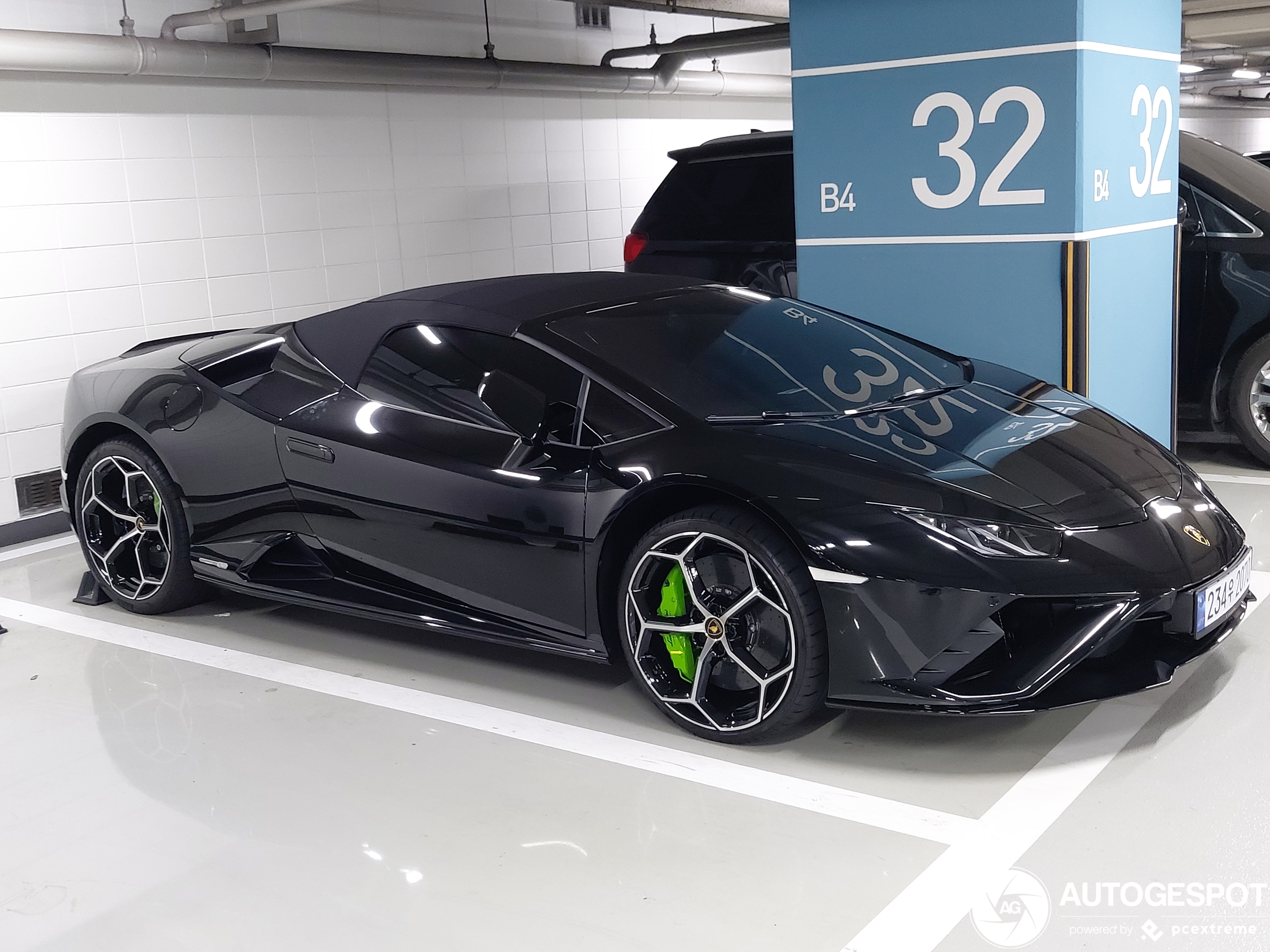 Lamborghini Huracán LP610-2 EVO RWD Spyder - 09 July 2022 - Autogespot