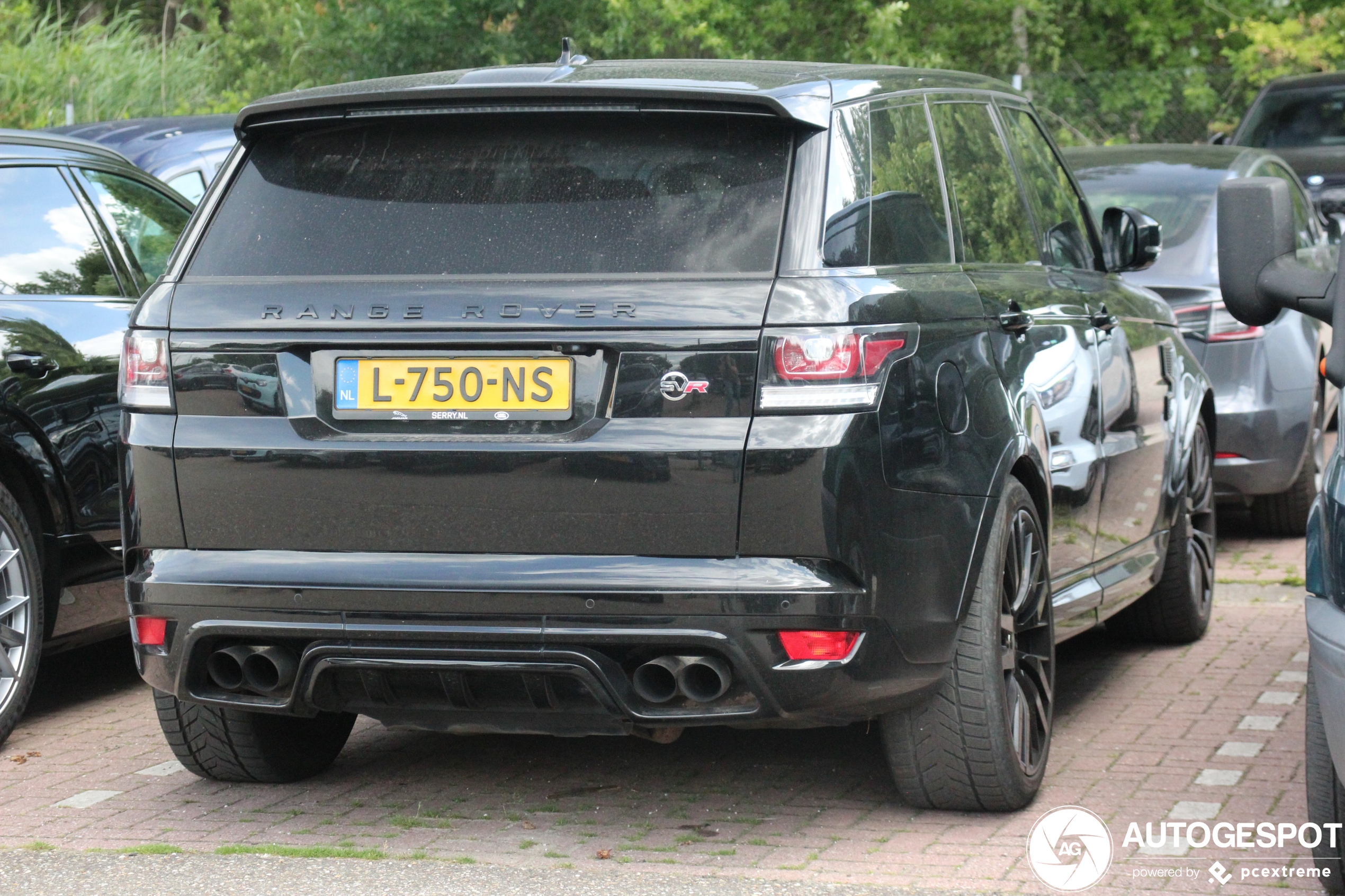 Land Rover Range Rover Sport SVR