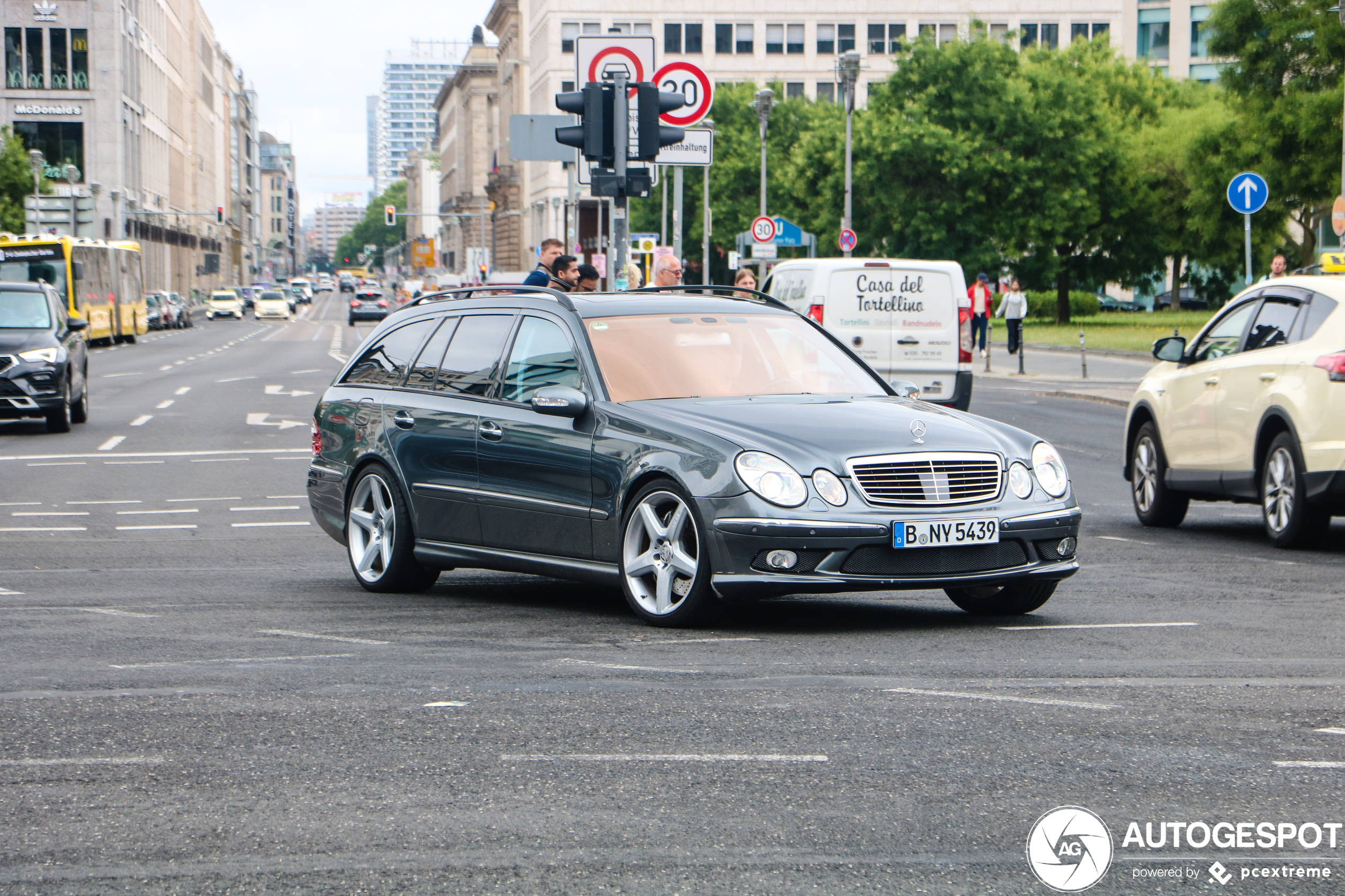 Mercedes-Benz E 55 AMG Combi